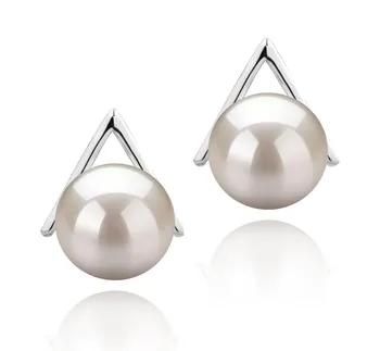 8-9mm AAAA Quality Freshwater Cultured Pearl Earring Pair in Africa White