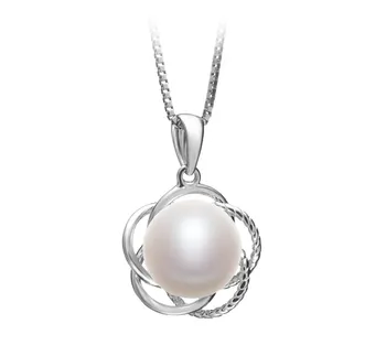 9-10mm AA Quality Freshwater Cultured Pearl Pendant in Bobbie White 9-10mm AA Quality Freshwater Cultured Pearl Pendant in Bobbie White