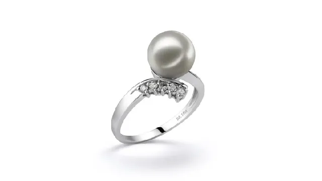 View White Japanese Akoya Pearl Rings collection